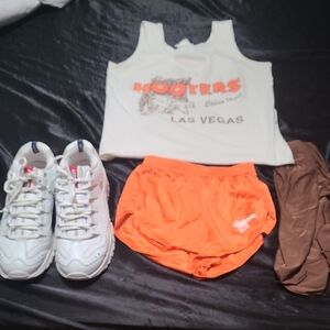 Hooters Outfit